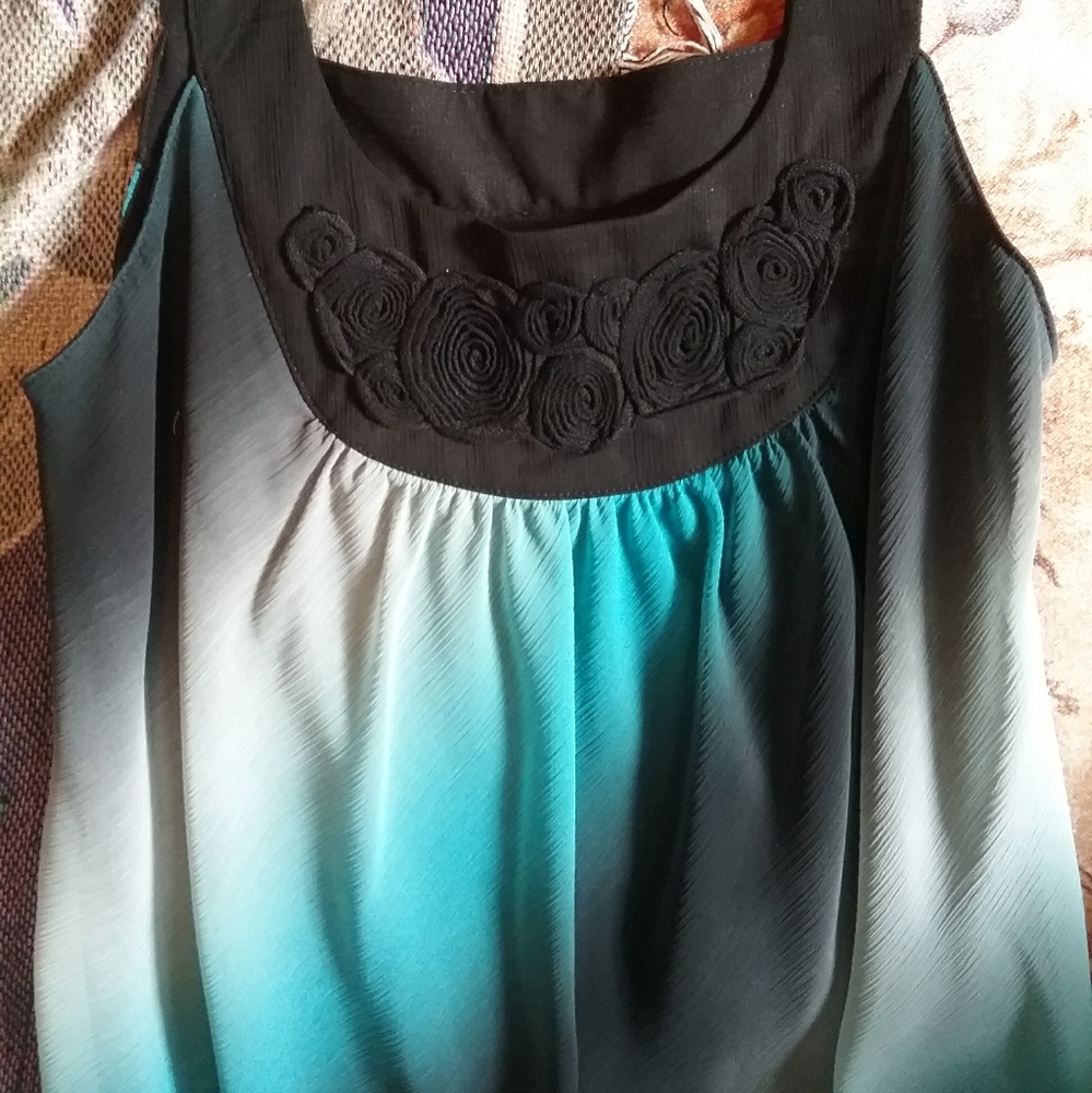 Wrapper Tank Top - Picture 2 of 5